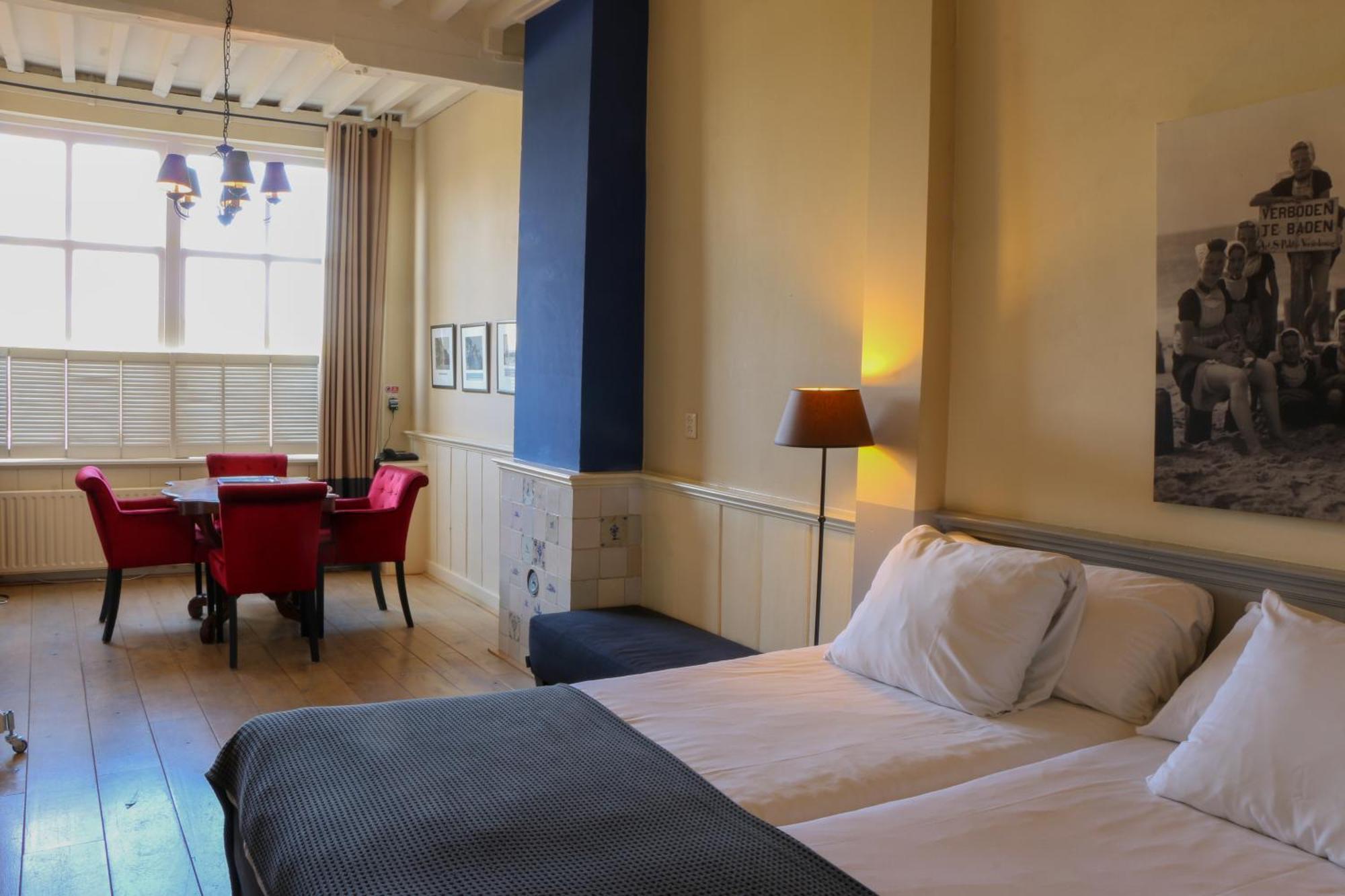 Auberge De Campveerse Toren Veere Bagian luar foto