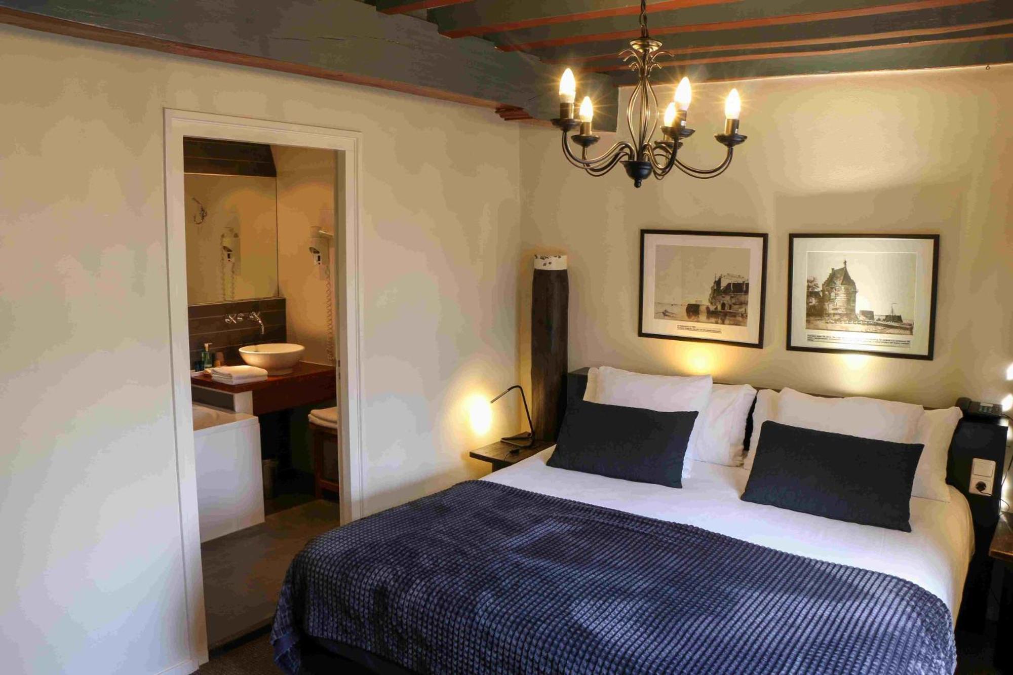 Auberge De Campveerse Toren Veere Bagian luar foto