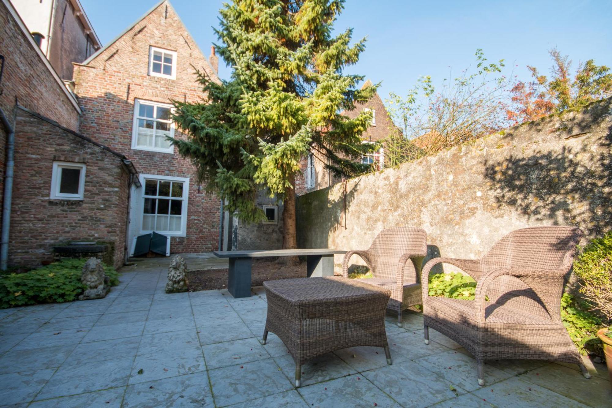 Auberge De Campveerse Toren Veere Bagian luar foto